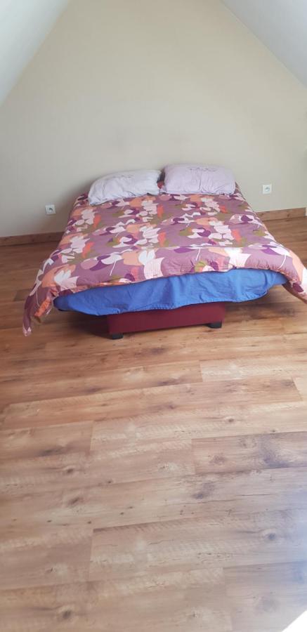 Duplex Dans La Vallee Besançon Buitenkant foto